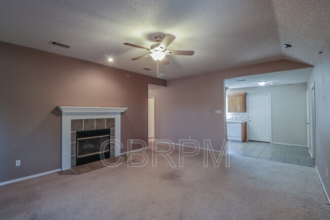 Building Photo - 6708 4th St