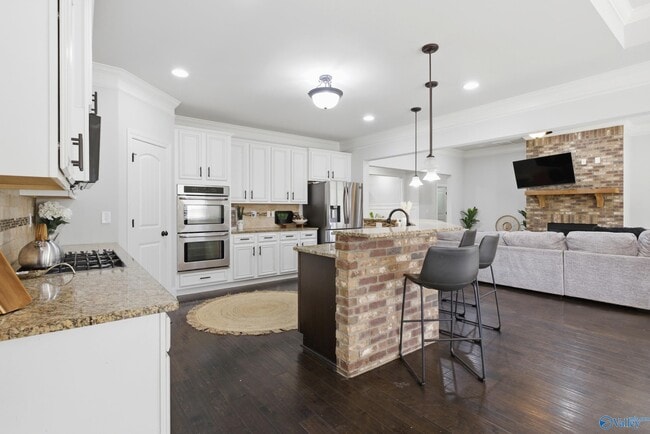 Building Photo - 8349 Anslee Way NW