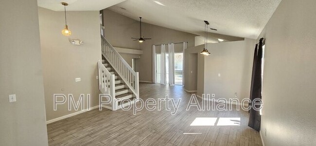 Building Photo - 4902 Monarch Ln