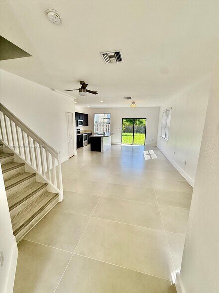 Building Photo - 25123 SW 107th Ct