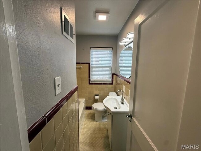 Building Photo - 1250 Mt Olive Ave