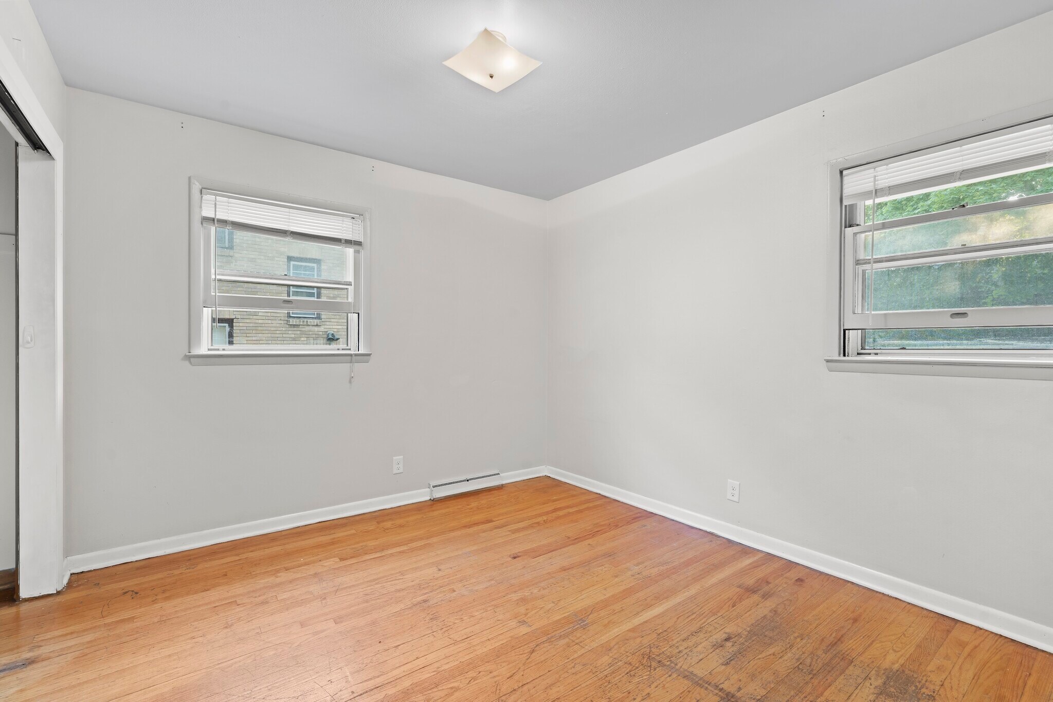 Building Photo - 3216 N Downer Ave