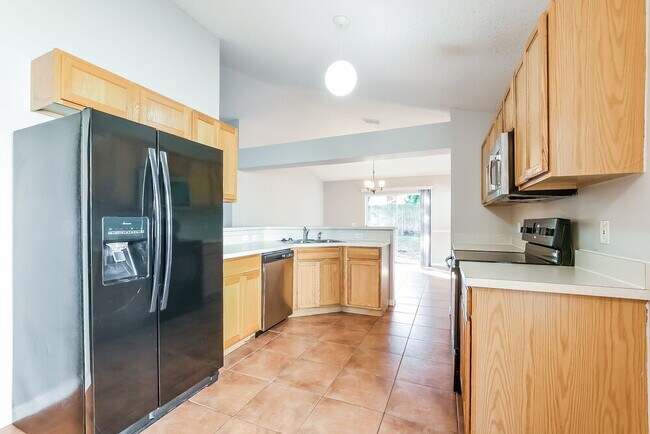 Building Photo - 3525 Stonefield Dr