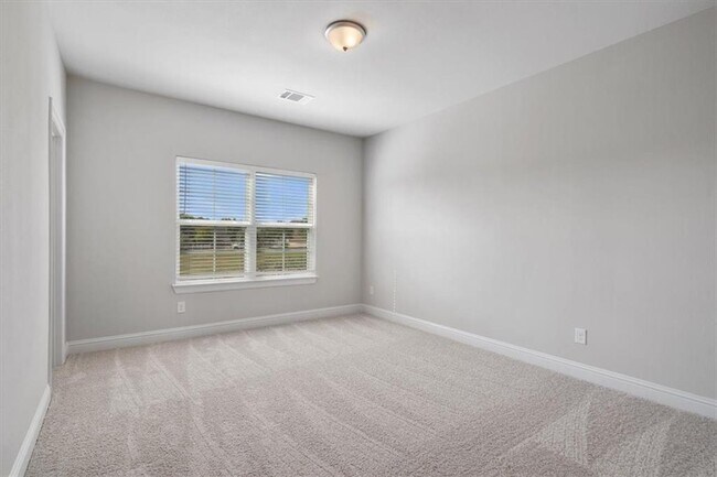 Building Photo - 600 C-Bar Ranch Trl