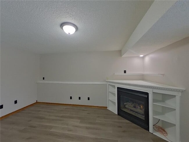 Building Photo - 1503 Palomino Trail