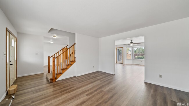 Building Photo - 2977 Pinebrook Dr