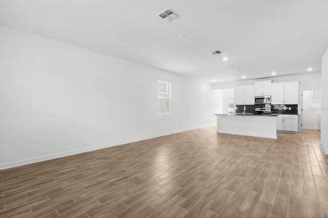 Building Photo - 3075 Addison Blvd