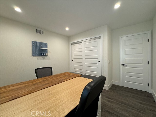 Building Photo - 13745 Moonshadow Pl