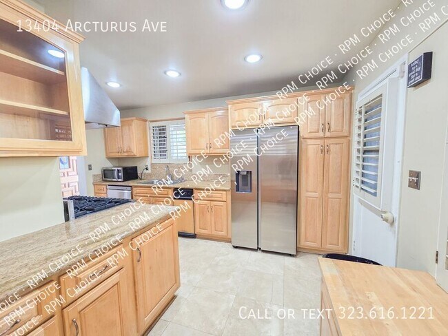 Building Photo - 13404 Arcturus Ave