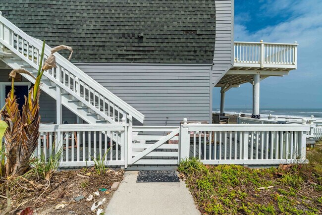 Building Photo - 2619 Ponte Vedra Blvd