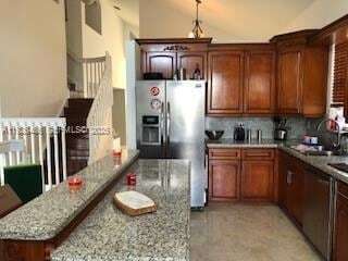 Building Photo - 1561 NW 159th Ave