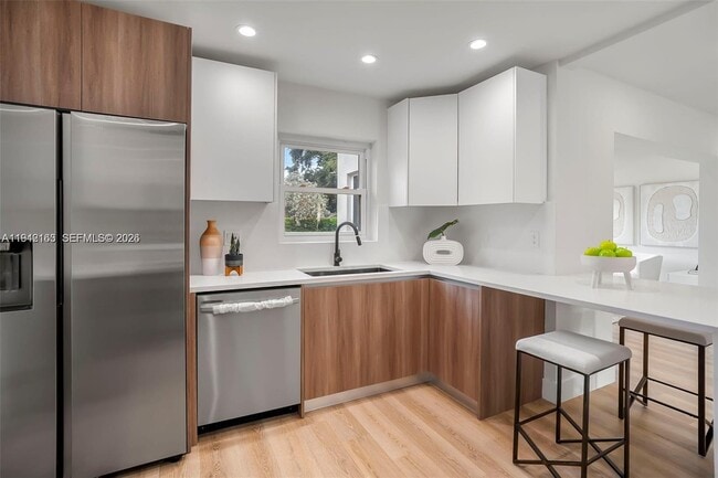 Building Photo - 2621 SW 19th St