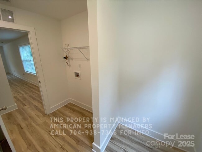 Building Photo - 212 N Correll St