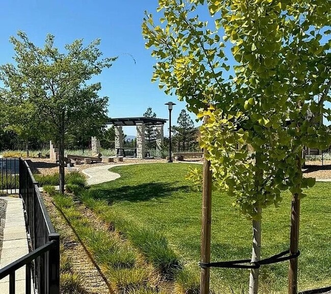 Building Photo - Luxury Living in Fountaingrove Wine Country/ Excellent location with rare views/ Fully upgraded i...