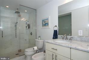 Building Photo - 4201 Cathedral Ave NW