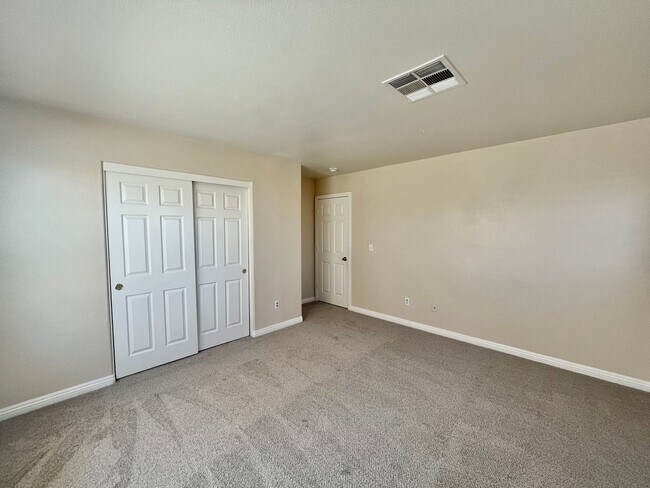 Building Photo - **COMING SOON**Spacious 4-Bedroom Home with Oversized Loft & Expansive Backyard
