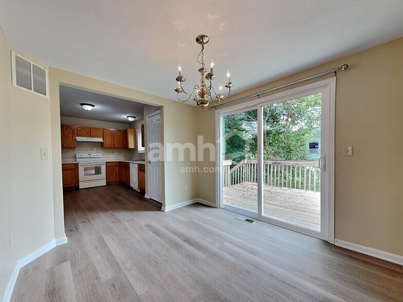 Building Photo - 3078 Cattail Cove Ln