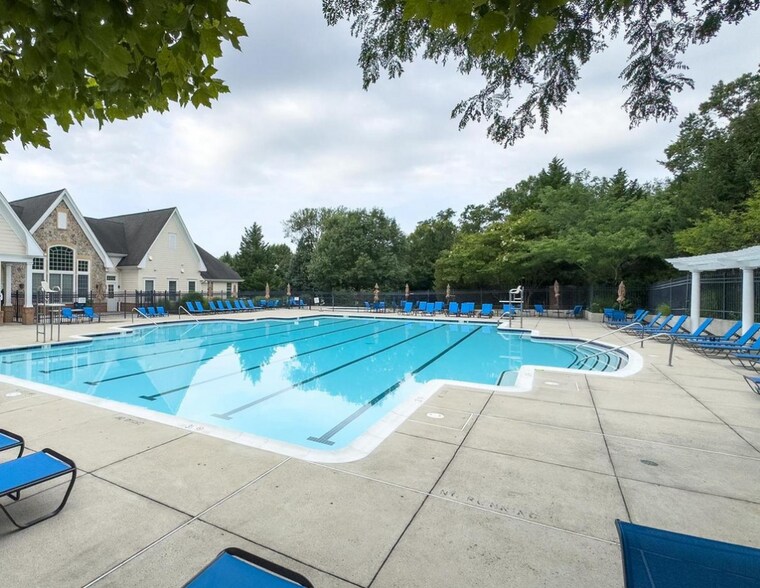 Building Photo - 4612 Battenburg Ln