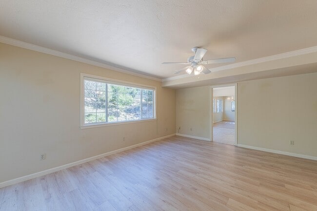 Building Photo - 17967 Berta Canyon Rd