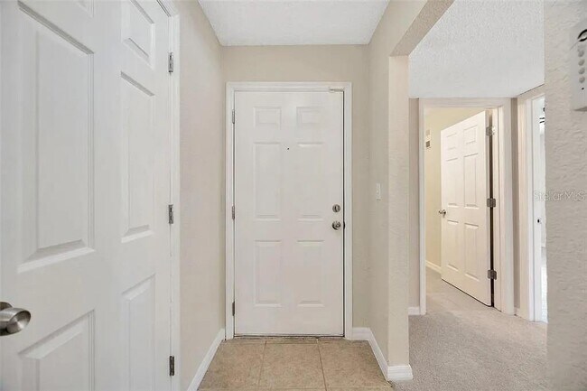 Building Photo - 3274 Haviland Ct