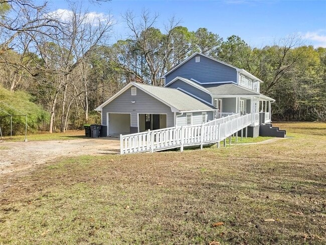 Building Photo - 3319 Clemons Rd