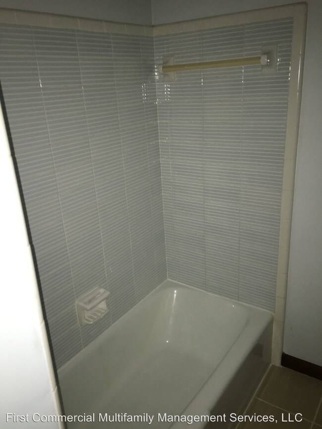 Building Photo - 1 br, 1 bath Apartment - 500 N Garfield