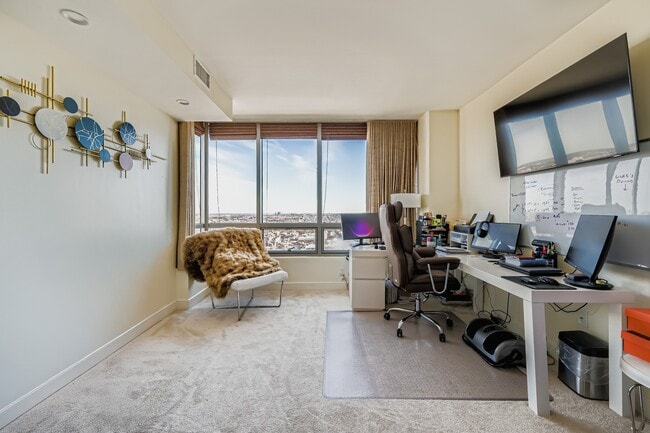 Building Photo - 675 President St