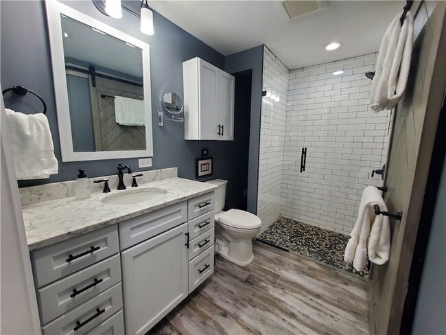 Building Photo - 31 Coddington St