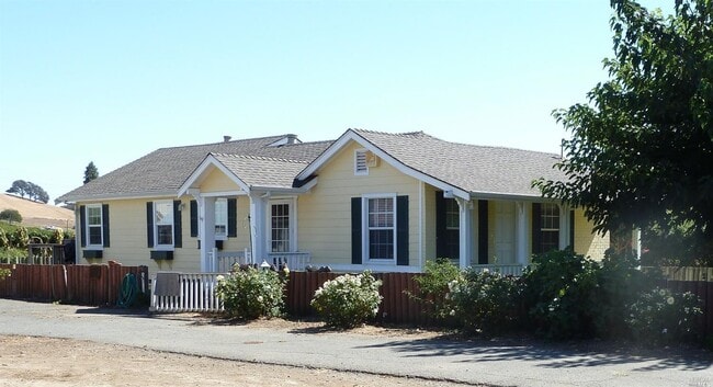 Building Photo - 5292 Williams Rd
