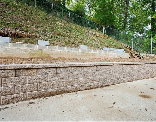 Building Photo - 4758 Pebble Trce