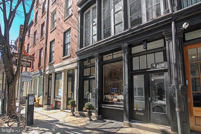 Building Photo - 120 N 3rd St