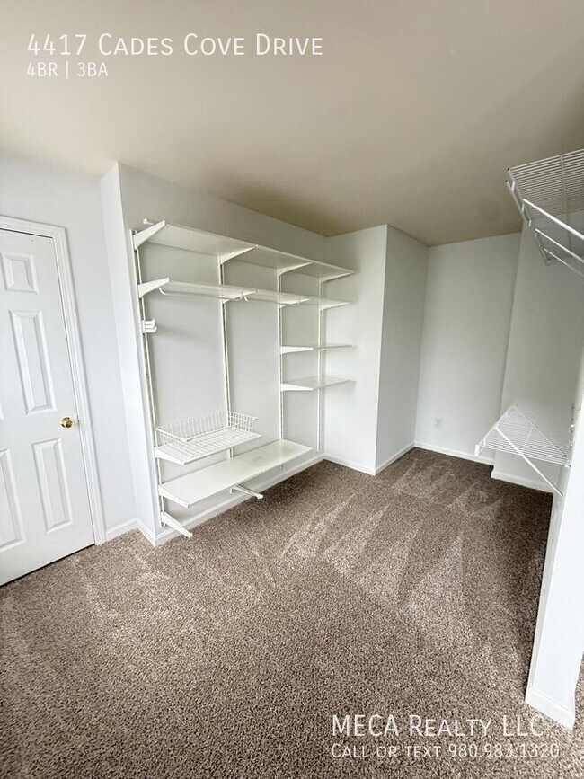 Building Photo - 4417 Cades Cove Dr