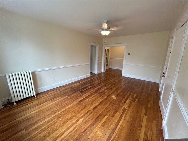 Building Photo - 31 Dennison Ave