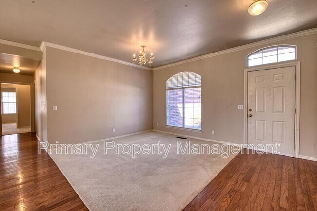 Building Photo - 15501 Arbuckle Heights
