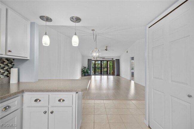 Building Photo - 15350 Moonraker Ct