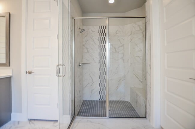 Building Photo - 7610 Blue Finch Ln