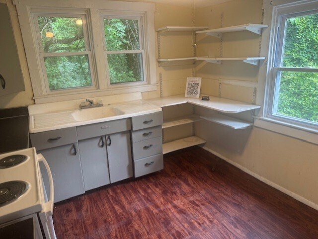 Building Photo - 2214 Vandermast Ln