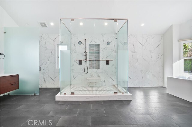 Building Photo - 24868 Paseo Primario
