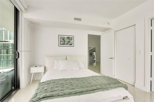 Bedroom - 1300 S Miami Ave