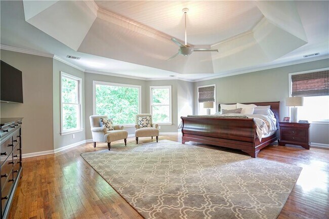 Building Photo - 958 Glenverness Dr