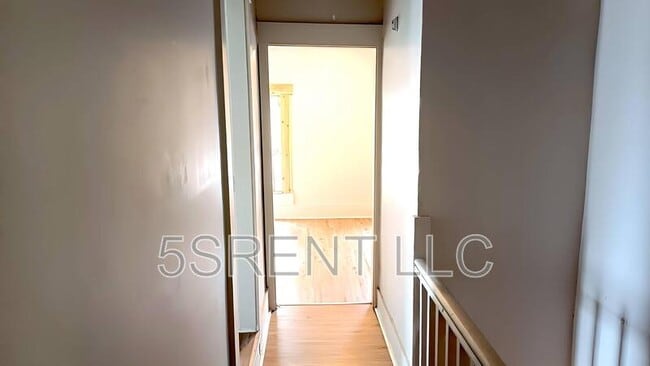 Building Photo - 85 W 2nd St