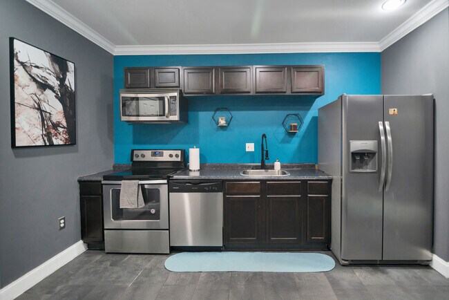 Building Photo - 5213 D St SE