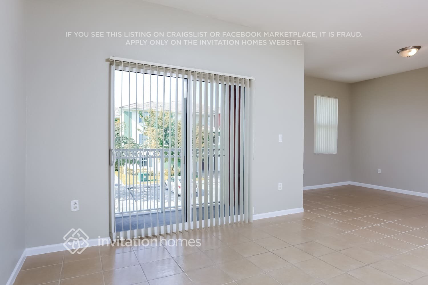 Building Photo - 10903 NW 83rd St