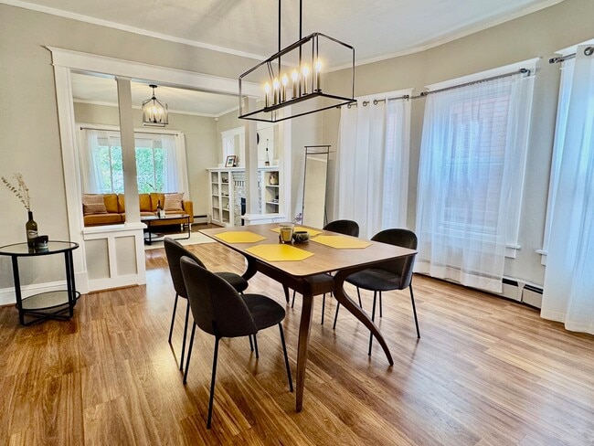 Building Photo - 2965 Grove St