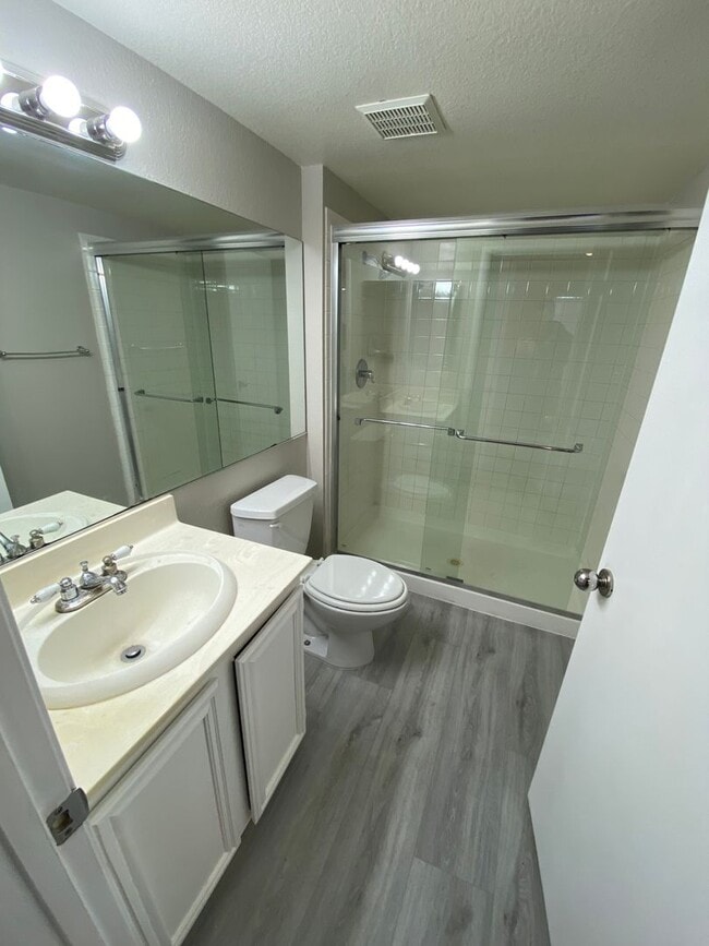 Building Photo - Desert Falls