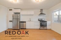 Building Photo - Sun-Drenched One Bedroom with Lovely Floor...