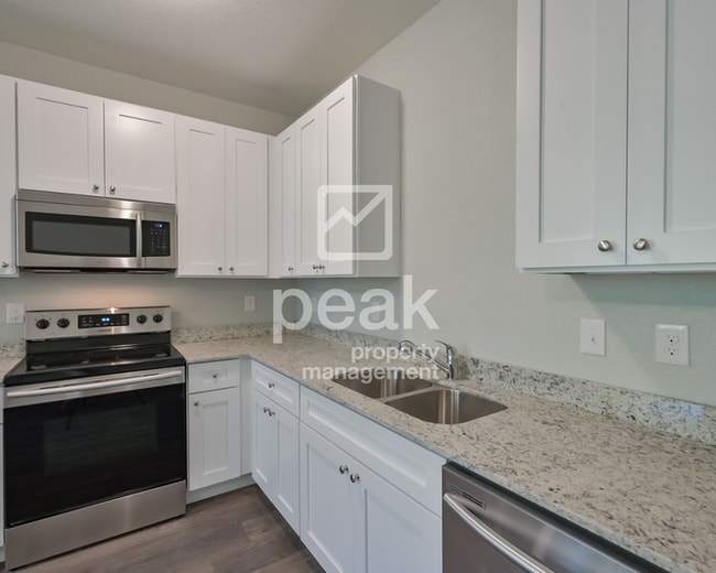Building Photo - $1500! BEAUTIFUL 2 Bedroom NOW LEASING FOR A JULY MOVE IN!