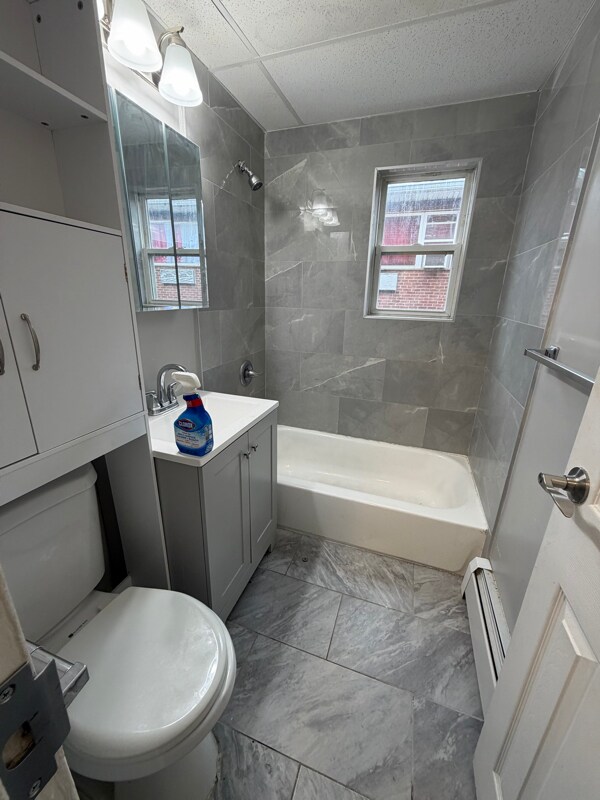 Building Photo - 394 Park Ave