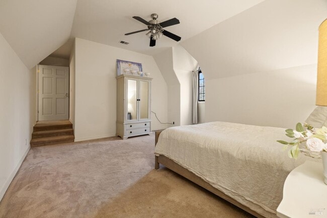 Building Photo - 470 Eastin Dr