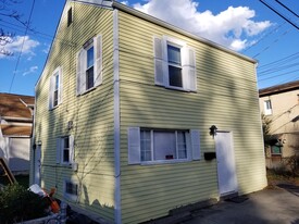 Building Photo - 1003 W Virginia Ave